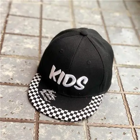 KIDS BLACK Модная демисезонная плоская шляпа для маленьких мальчиков и девочек от 2 до 8 лет, Очаровательная Регулируемая 3D мужская Кепка с китайскими иероглифами, солнцезащитная Кепка - Цвет: KIDS BLACK