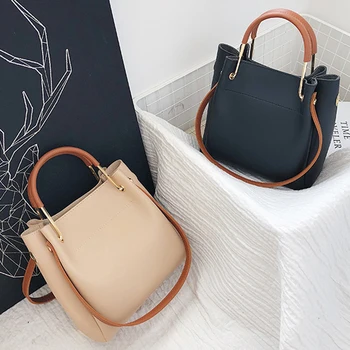 

Casual Pu Leather Crossbody Bags For Women 2020 Delicate Handle Women Handbags Large Capacity Solid Color ladies Shoulder Bags