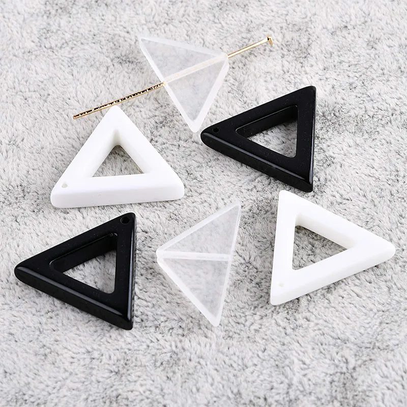 Корейские аксессуары акриловые прямые отверстия полые треугольные серьги для