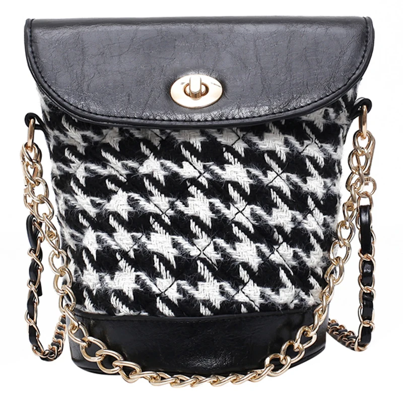 

iVog New Arrival Everyday Ladies Small Fur Messenger Shoulder Handbag Geometric Chain Fashion louis Bucket Bags for Women 2019