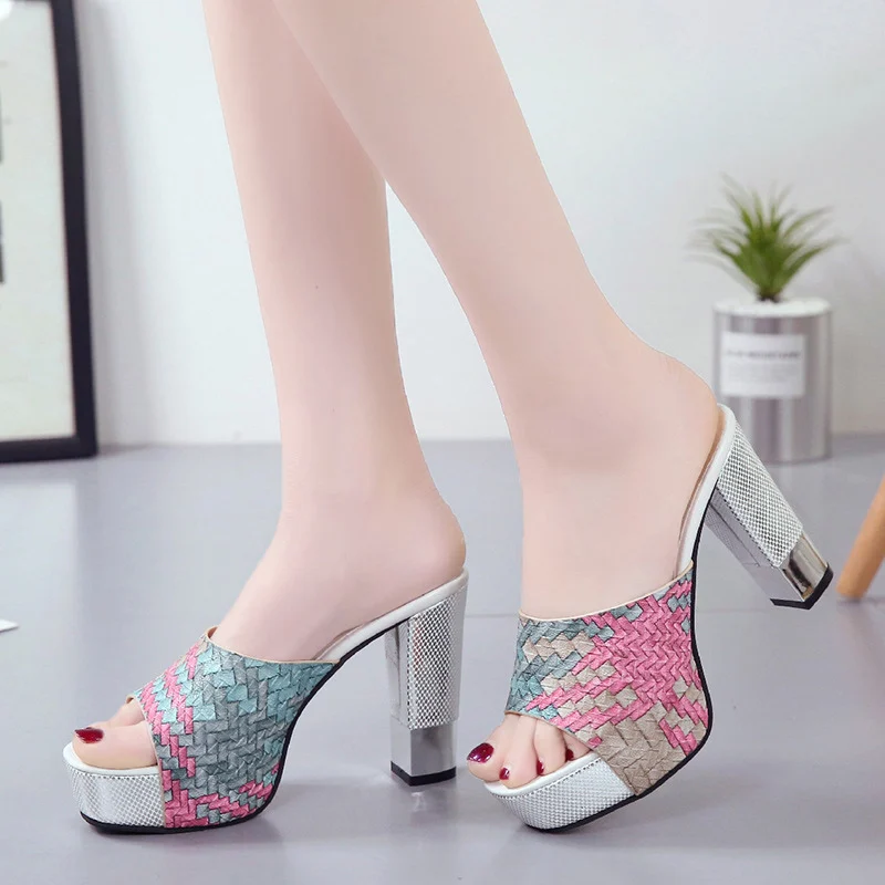 

2020 New Women Pu Leather Summer Slippers Peep Toe Sexy Super Square High Heels Fashion Party Shoes Woman Platform Sandals