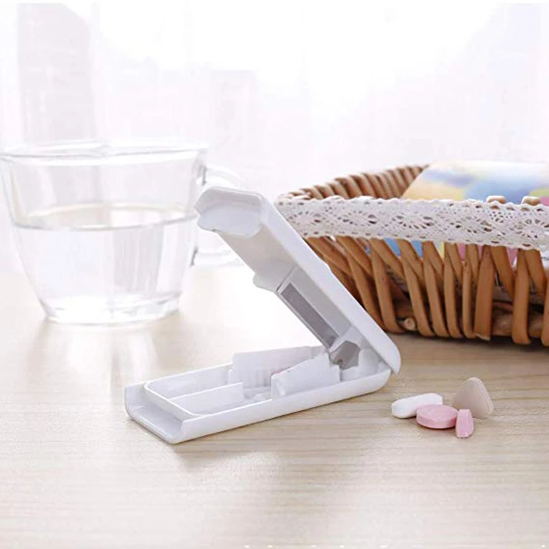 

1Pcs Pill Divide Cutter Splitter Medicine Storage Tablet Pill Box Splitters Cut Slicer Home Portable Pill Cases Dispenser