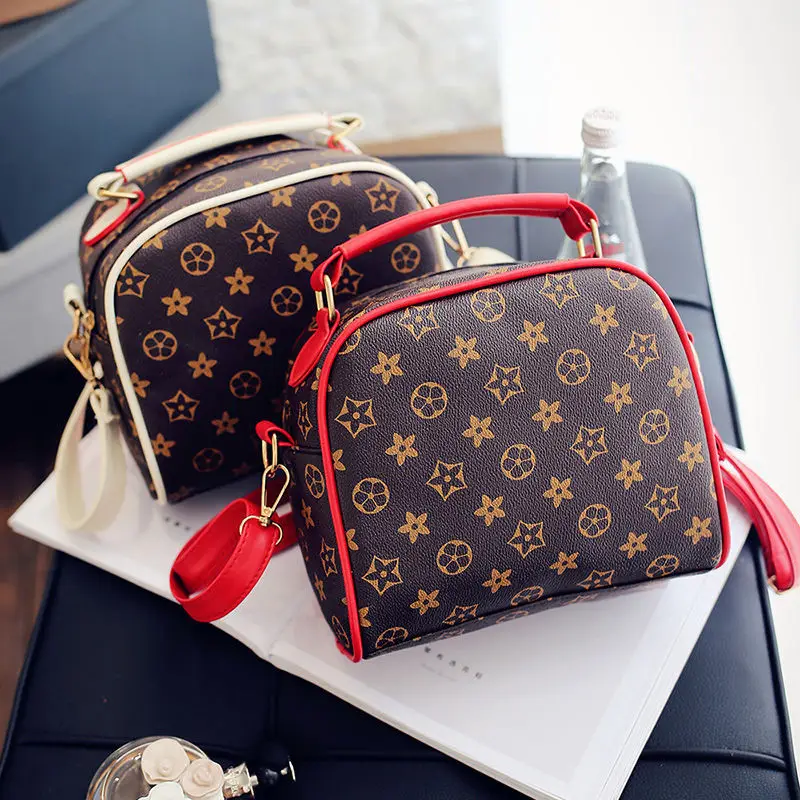

Classic Presbyopia Cosmetic Bag Europe And America Fashion Hand Single-shoulder Bag for Women Trend Versatile Mini Women's Cross