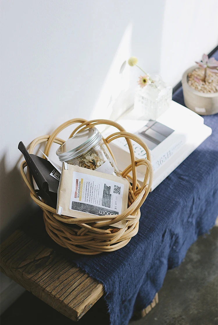 Japanese-Storage-Basket-Minimalism-Rattan-Fruit-Baskets-Organizer-Small-Stuff-Organization-Centerpiece-Home-Cafe-Table-Decor-08