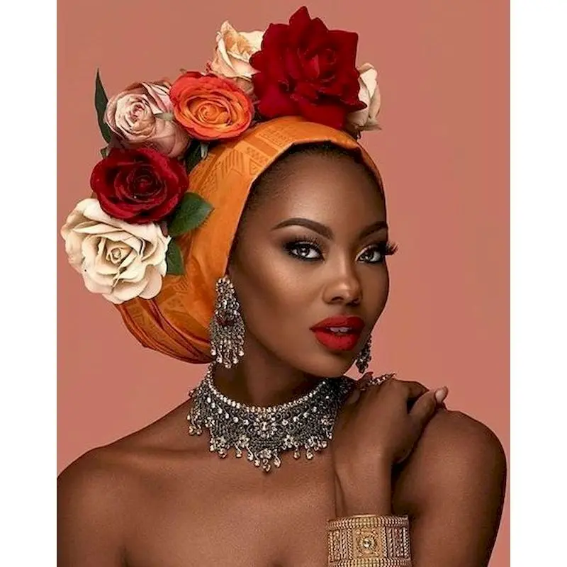 4873戴花非洲女人