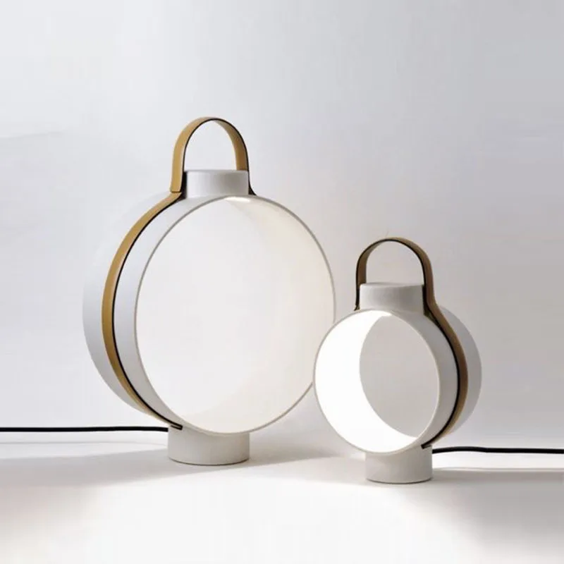 

Concise Modern Originality Children House Desk Lamp Designer Northern Europe Arts A Living Room Study Bedroom Bedside Desk Lamp