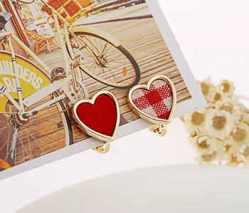 

Asymmetric Red Small Heart Clip on Earrings Without Piercing for Women Charm Statement Earrings Ear Clips Jewelry