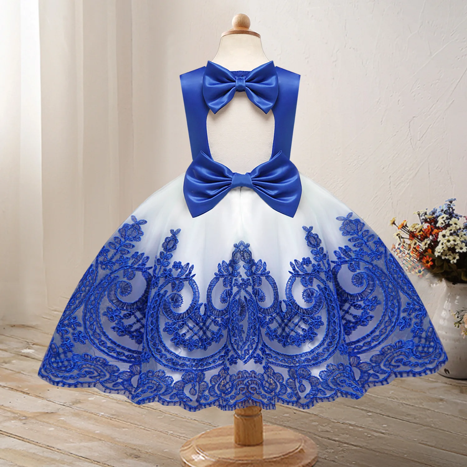 

Autumn And Winter New Style Children Wedding Dress Princess Dress Lace Embroidered Tutu Bow Children Shirt