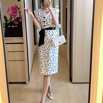 

Runway Bohemian Retro Print Dot Sexy V-Neck Single-Breasted Belt Slim Slim Elegant Temperament Dress Womenswear New High Quality