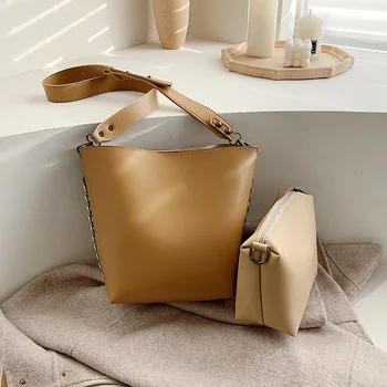 

Burminsa Chic Wide Strap Women Bucket Bags Fashion Chain Purses And Handbags Female Large Capacity Shoulder Crossbody Bags 2020