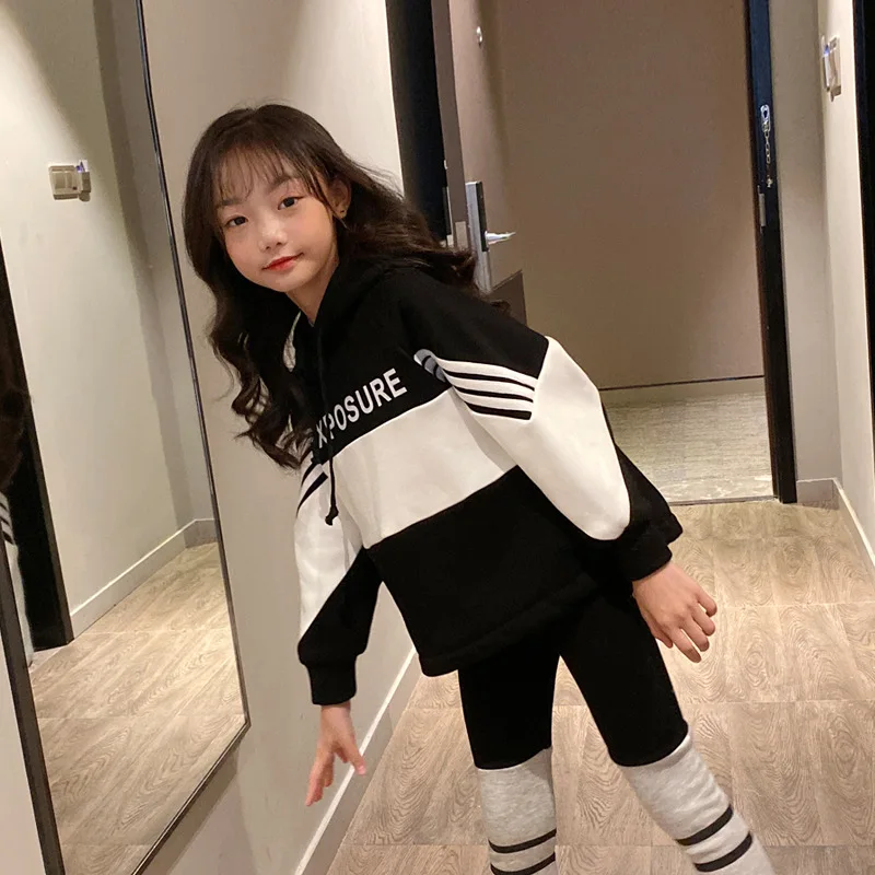 winter hooded thickening plus velvet sports wind girls sweater with bottoming casual pants in the big two-piece suit - Цвет: Черный