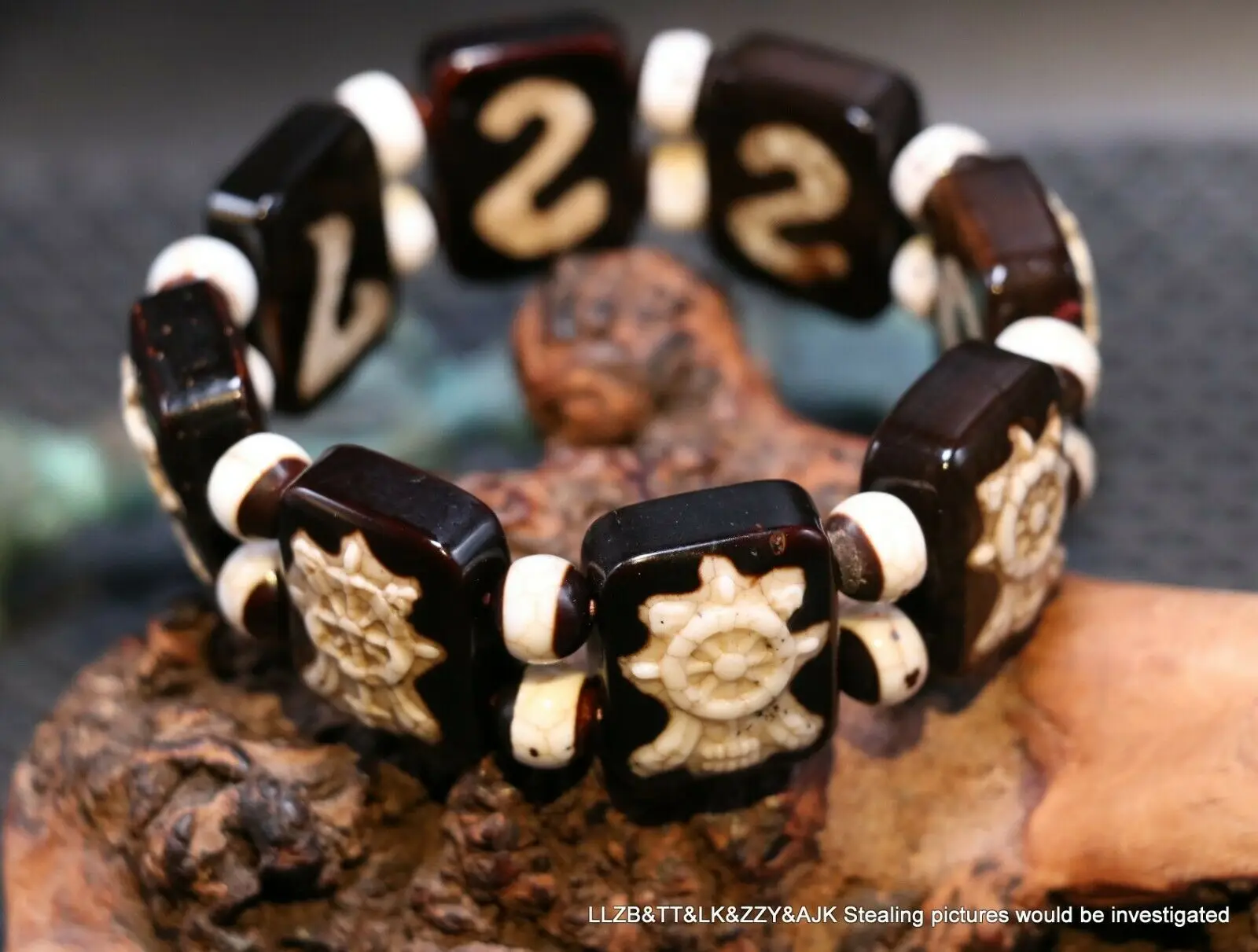 

LKbrother Talisman Treasure Ultra Energy Tibetan Old Agate Immortal Sculptural Flat SH dZi Bead Bracelet 5A UPD211202K01