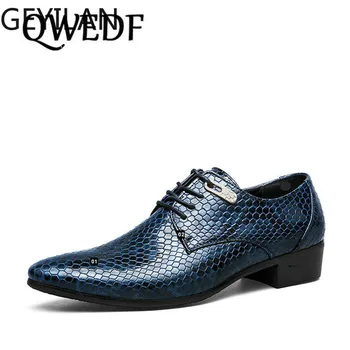 

QWEDF New Imitate Snake Leather Men Oxfords Lace Up Casual Business Shoes Brand Wedding Polka Dot Dress Shoes big size ZY-11