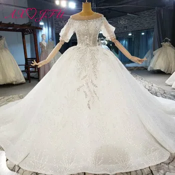 شراءAXJFU الفاخرة الأميرة الخرز زهرة الكريستال الدانتيل الأبيض اليدوية س الرقبة العروس قصيرة الأكمام الوهم الشمبانيا فستان الزفاف 1499