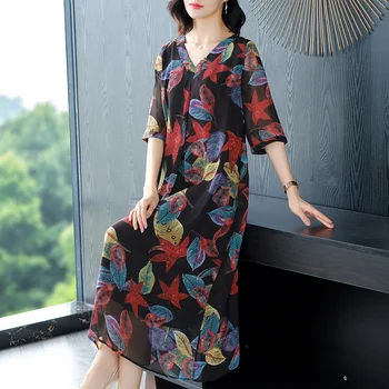 

High Quality Summer Chiffon Hot Sale Loose Printed Dress Women Short Sleeves V-Neck Sexy Long Casual Plus Size Dress Vintage