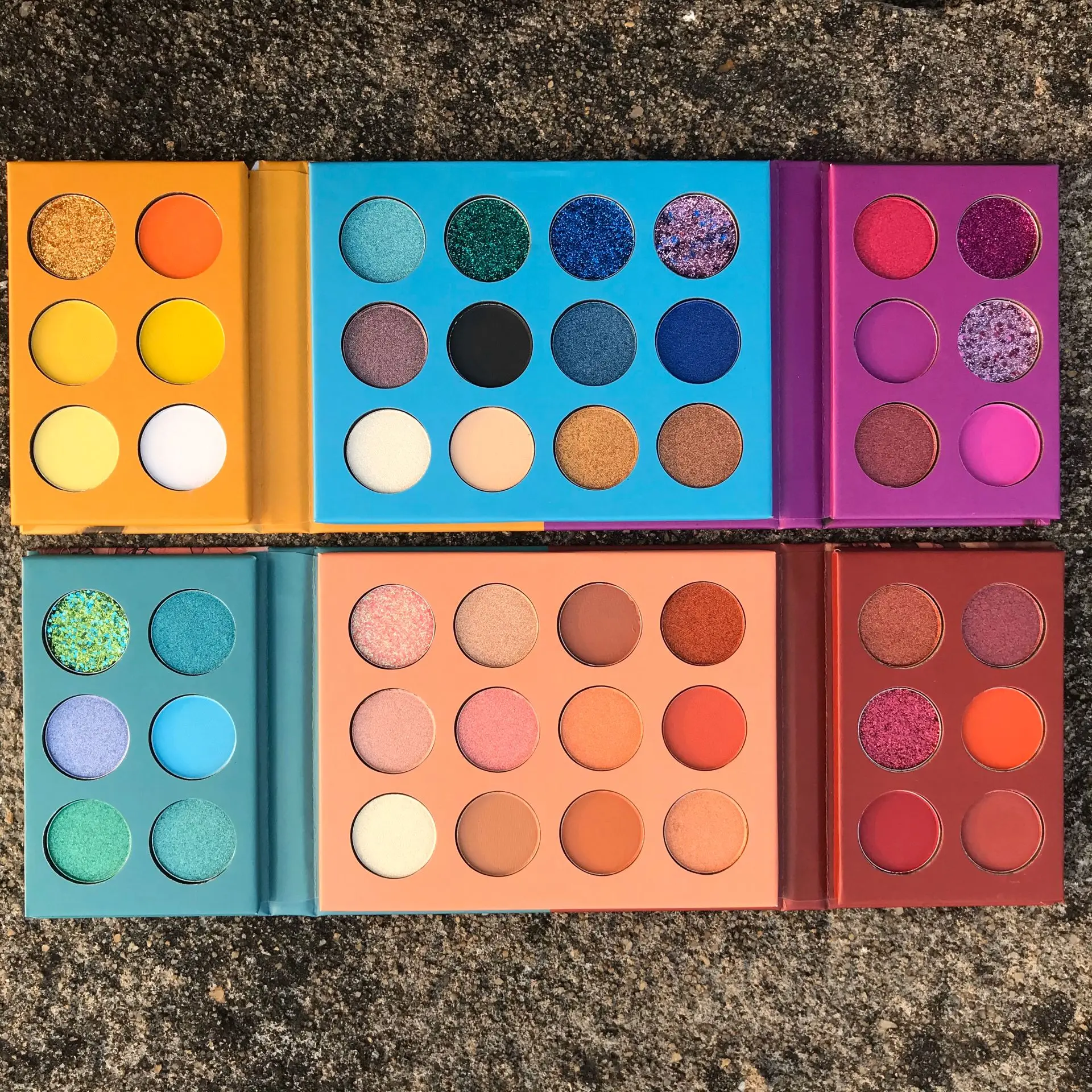 Pro Colorful Pigmented Eyeshadow Pallete Matte Makeup Shimmer Radiant Glitter Eye Shadow Palette Powder Private Label Cosmetic Pro Colorful Pigmented Eyeshadow Pallete Matte Makeup Shimmer Radiant Glitter Eye Shadow Palette Powder Private Label Cosmetic