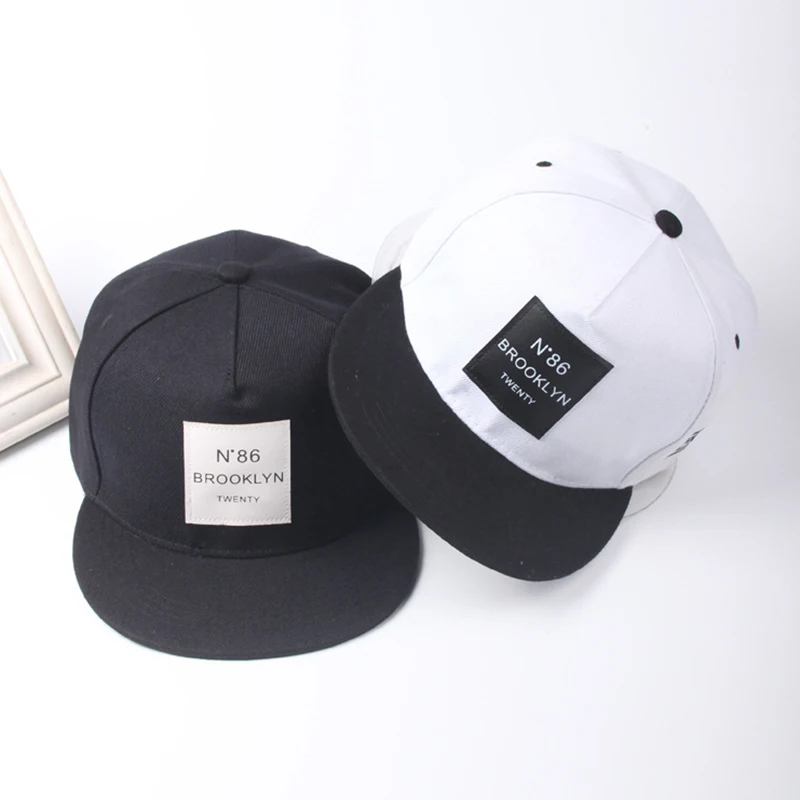 2019 New Fashion BROOKLYN Letters Solid Baseball Cap Men Women Adjustable Sun Hat Snapback Hats Teenage Hip Hop Caps CP0369 (2)