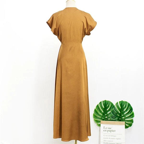 11735338484_1460869951