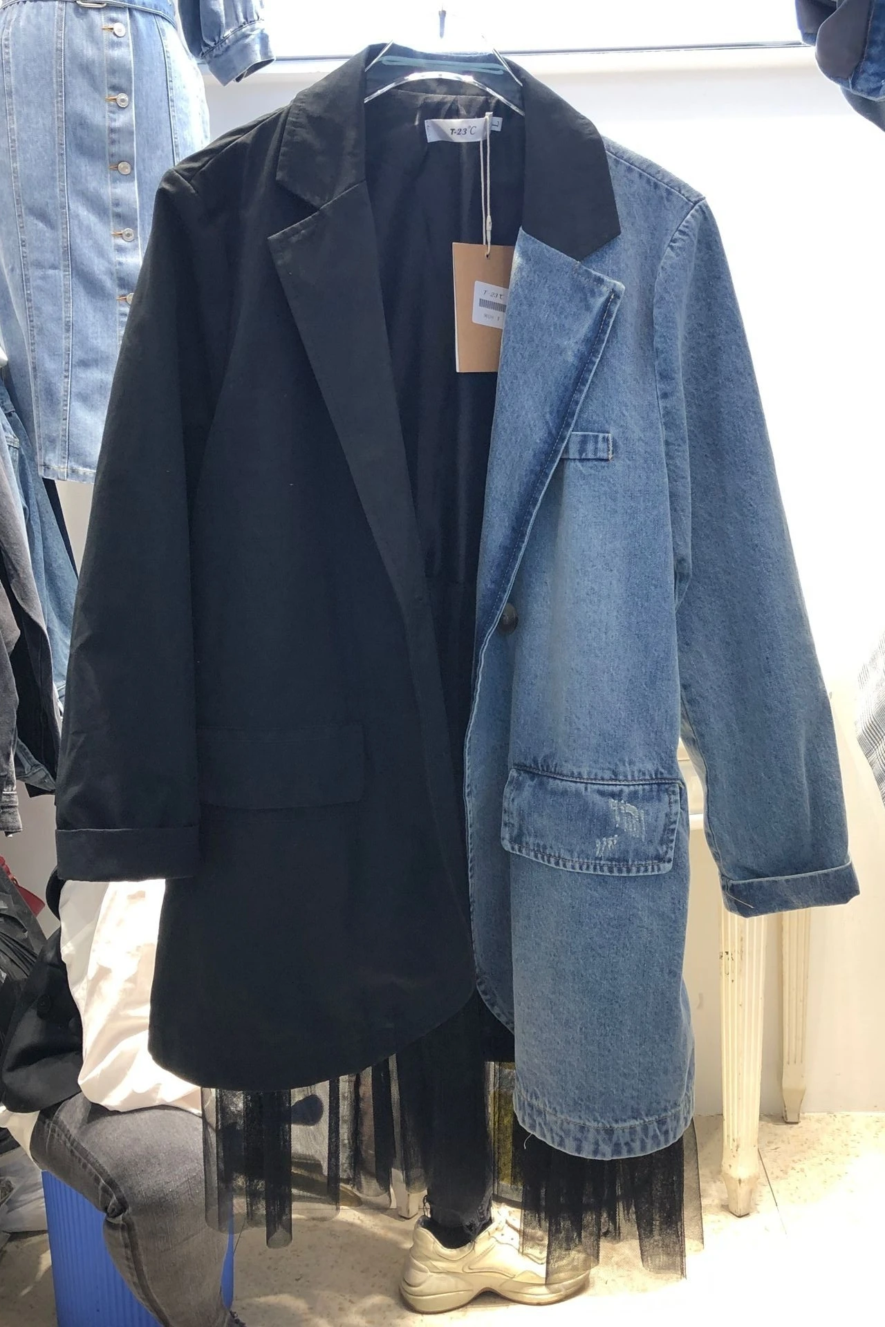 LANMREM новая весенняя и летняя модная женская одежда сезонная джинсовая Лоскутная куртка с отложным воротником и длинными рукавами WF7180 - Цвет: black