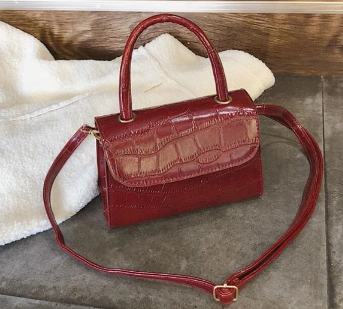 Новинка, женская сумка с крокодиловым узором, Сумка с клапаном, дизайнерская сумка через плечо, черные вечерние клатчи OC593 - Цвет: red