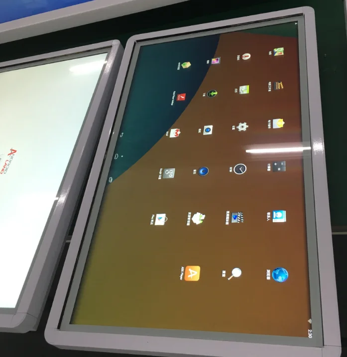 AIO планшет 32 ''дюймовый интерактивный сенсорный дисплей вывески с ПК buit in
