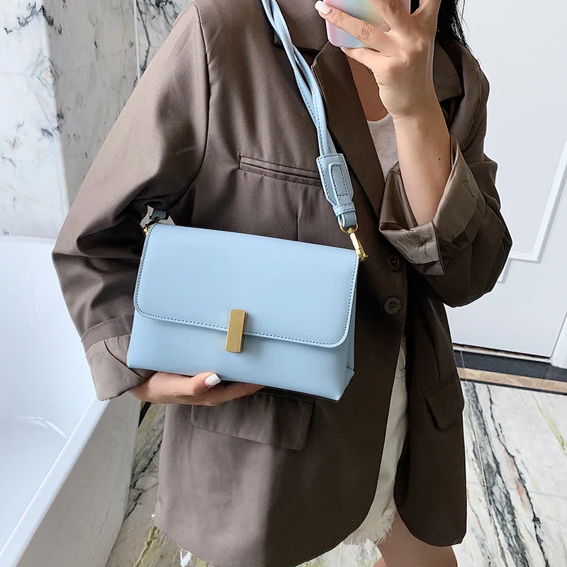 

Small bag handbags 2020 new Korean version of all-match messenger bag fashion soft leather one shoulder style small square bag