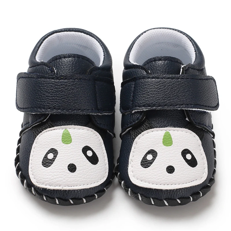 Для детей ясельного возраста одежда для детей и малышей, для мальчиков и девочек; Милая обувь с принтом панды; мягкая подошва кроватки Повседневное тапки обувь для мальчика для 1 года