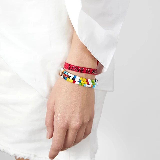 TieDye_UTubeBracelet_0f78761a-5ead-439a-8ec7-ef8f7f882b2c_720x.webp