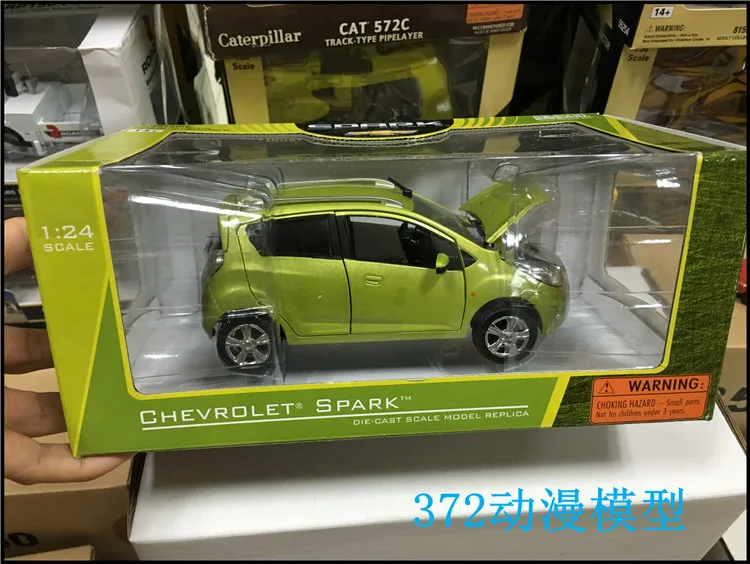 Ant 1:24 CHEVROLET SPARK автомобиль литая под давлением модель автомобиля игрушка с вытягиванием назад для детей подарки коллекция игрушек