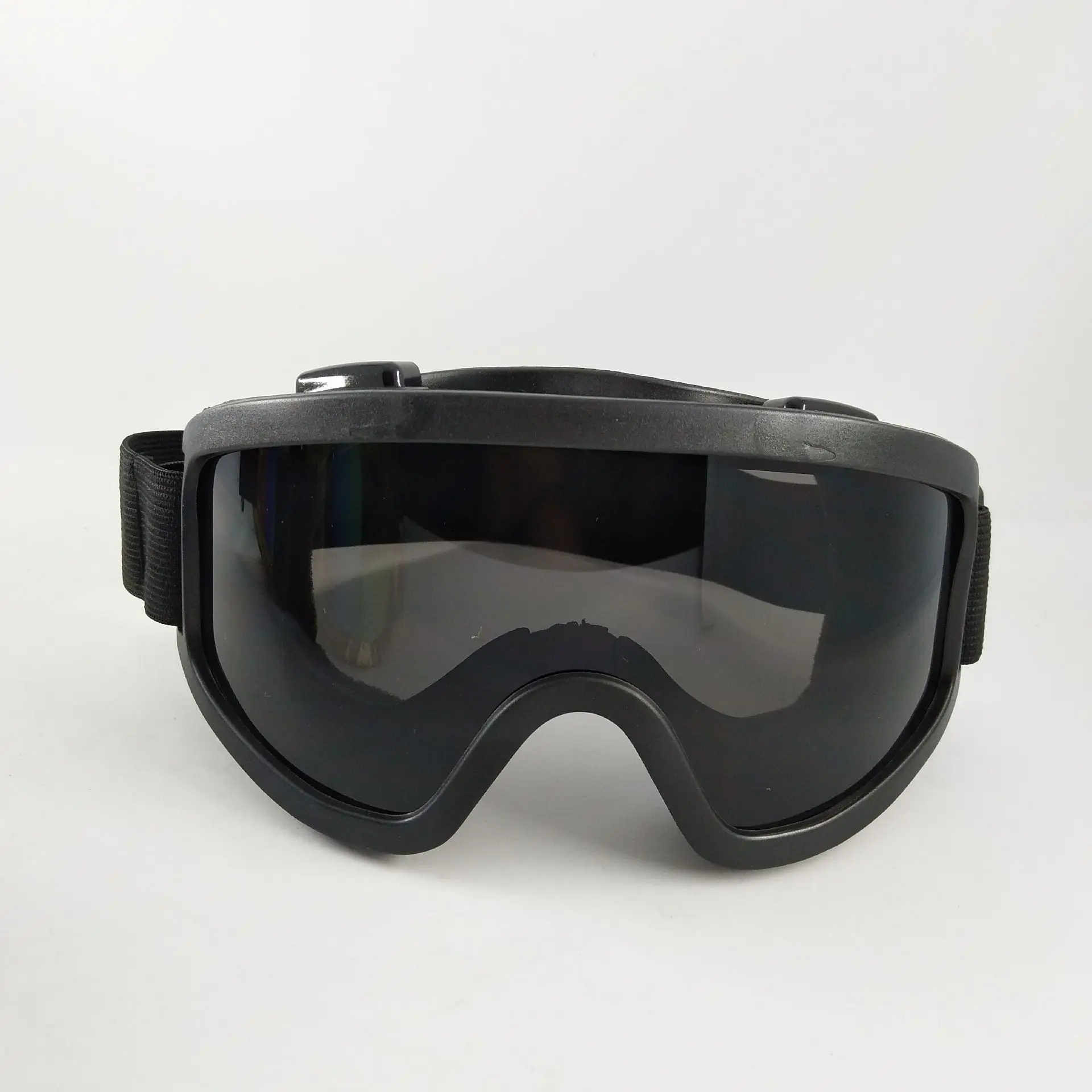

Genuine Product Big Box White Transparent Eye-protection Goggles Anti-Impact Protective Eyewear Windproof Sand Protective Goggle