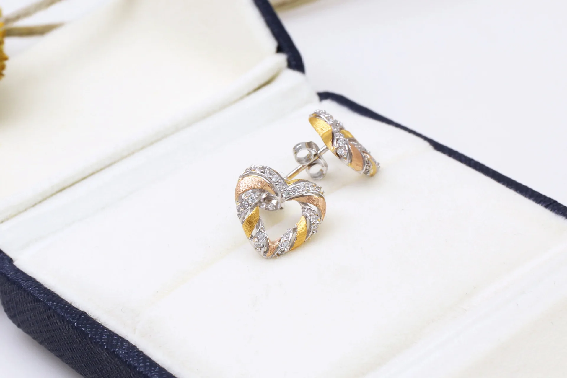 CMAJOR 925 Sterling Silver Tri-tone Gold Plated Heart Handmade Vintage Earrings For Women