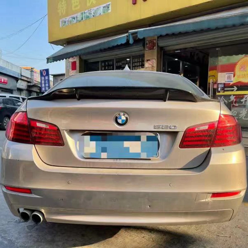 Стильный черный спойлер для заднего крыла из углеродного волокна F18 R BMW 5 серии F10