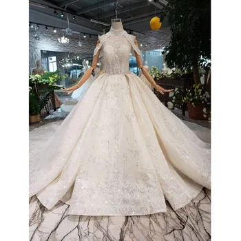 شراءBGW HT4287 فساتين زفاف فاخرة من الدانتيل كم طويل الرقبة عالية الكتف سلسلة الأميرة ثوب زفاف 2020 موضة جديدة Suknie Slubne