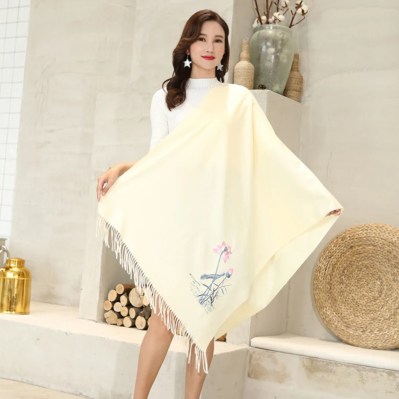 Autumn-Winter-New-Water-lily-Embroider-Shawl-Scarves-Women-Brand-Shawls-Long-Korea-Pashmina-Cashmere-Shawl (4)