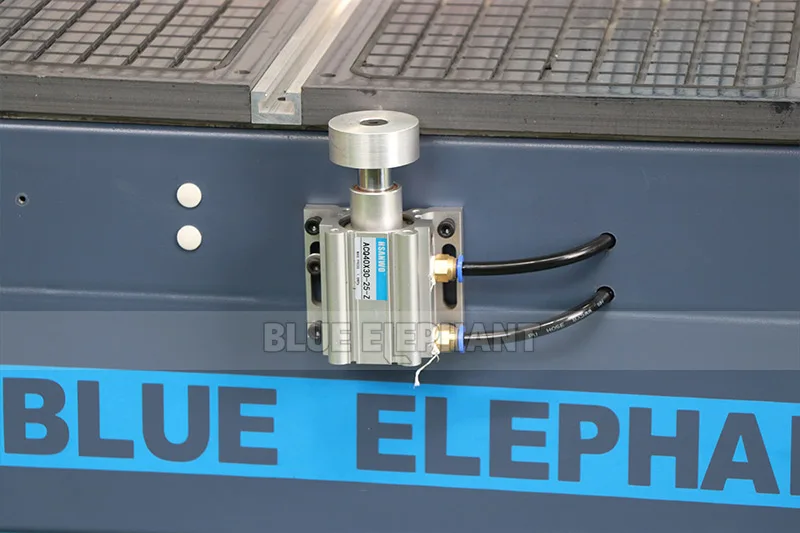 零部件(800x533)_1