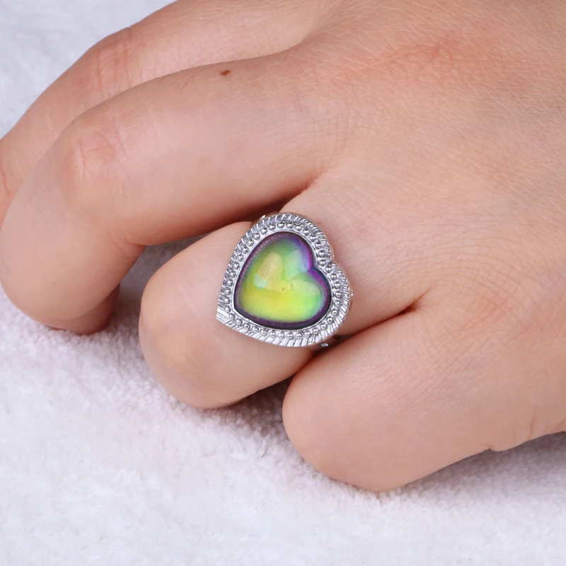 Женское кольцо в стиле ретро серебристое регулируемое с контролем температуры