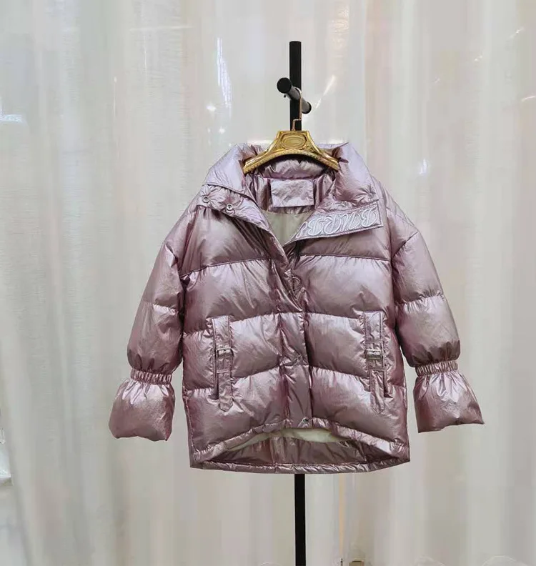 Dongdaemun стиль корейско-Стиль пуховик Для женщин яркая поверхность толстый Стенд воротник с пышными рукавами свободного кроя Короткое пальто