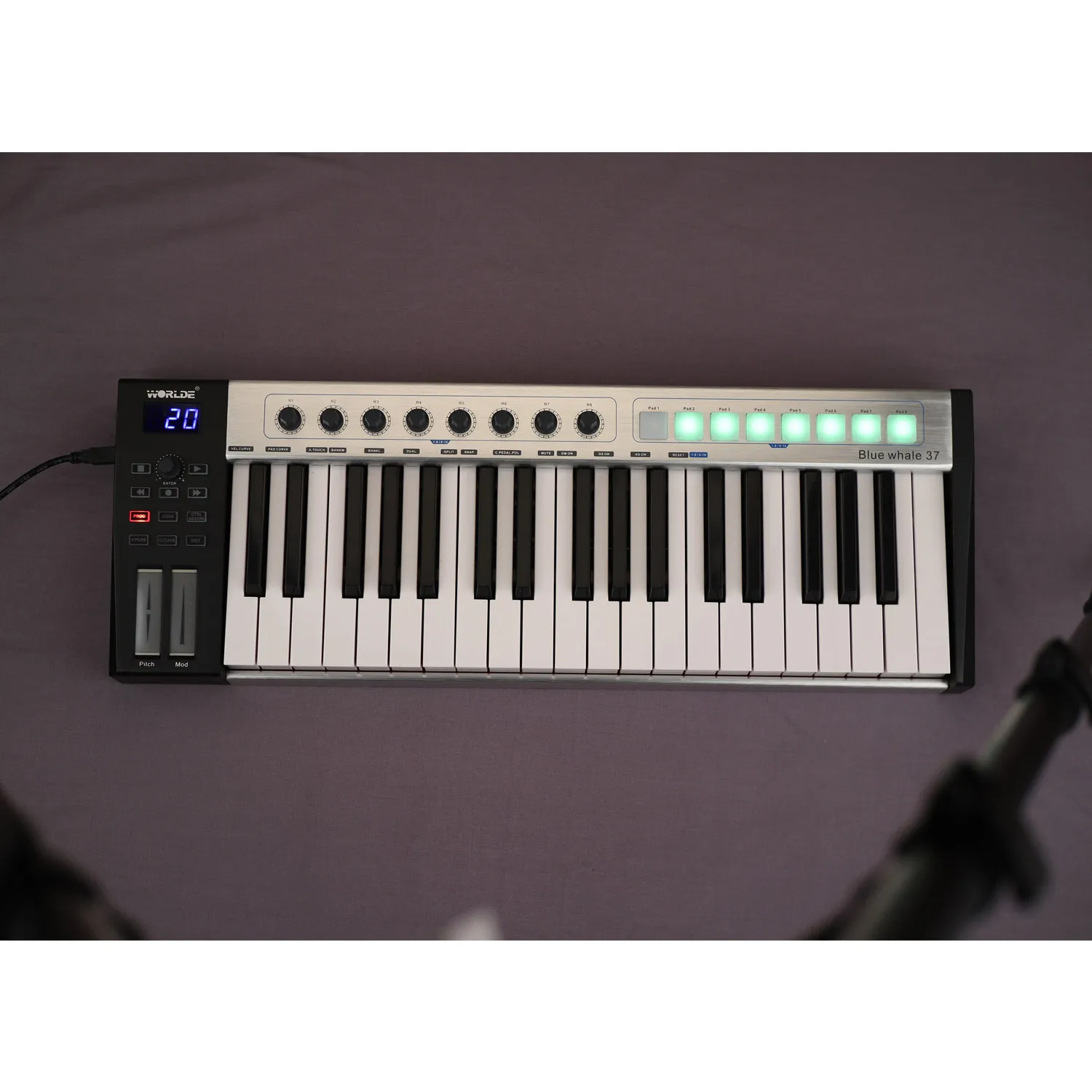 WORLDE синий кит 37 USB MIDI контроллер клавиатура 37 полувзвешенные клавиши 8 RGB с подсветкой триггерные подушки светодиодный дисплей с usb-кабелем
