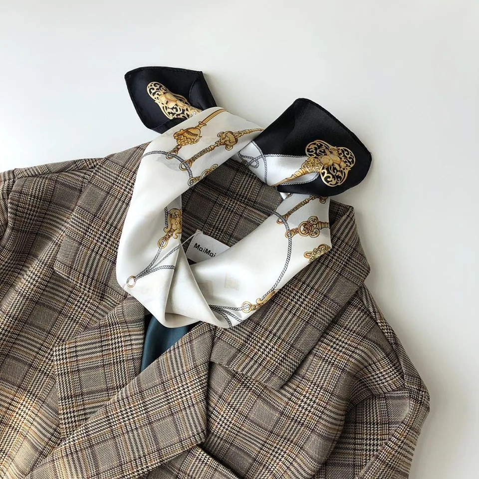 

Cross Border Silk Scarves Female Mulberry Silk Elegant Small Square Towel 100% Real Silk Gold Key Elegant Scarf head scarf