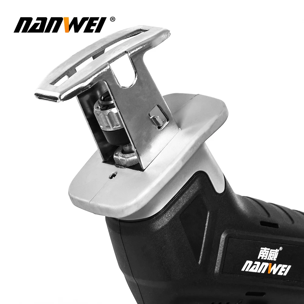 Portable Lithium Battery Charging Reciprocating Saw Wood Cutting Power Tools Electric Saw with 4pcs Saw Blade
