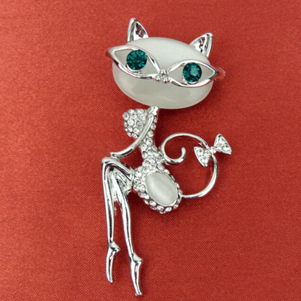брошь котенок. брошь из бисера котенок. брошка в виде кошки. брошь в виде кошки. брошь из бисера кошка.