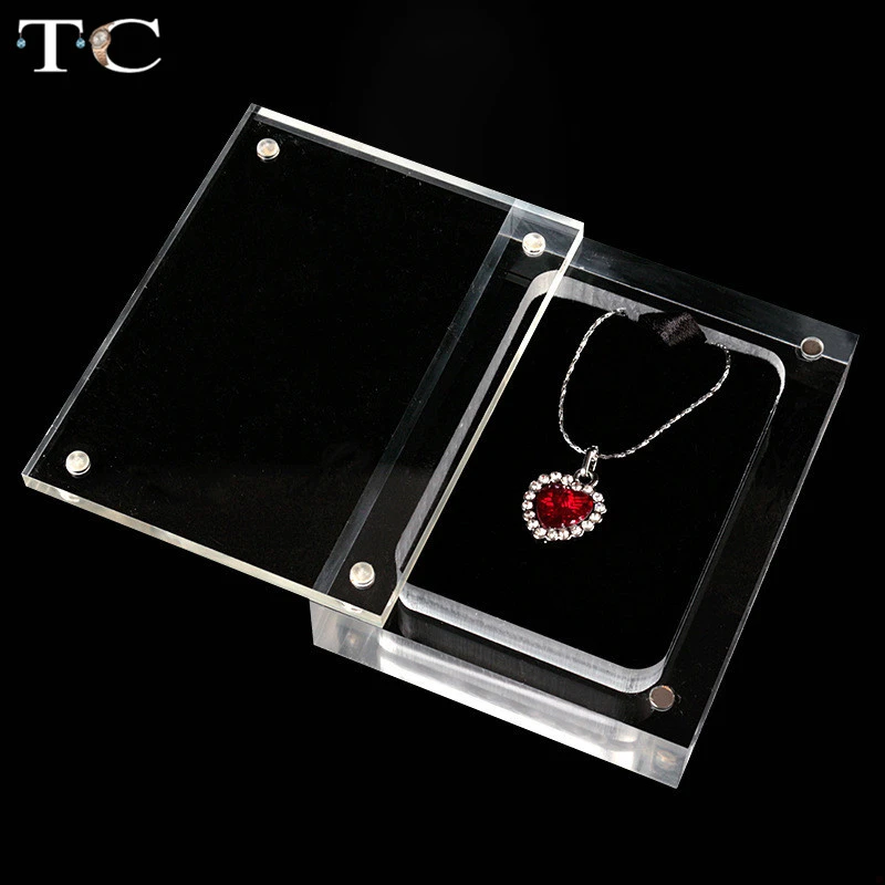 Creative Transparent Jewelry Display Box Necklace Pendant Case Acrylic