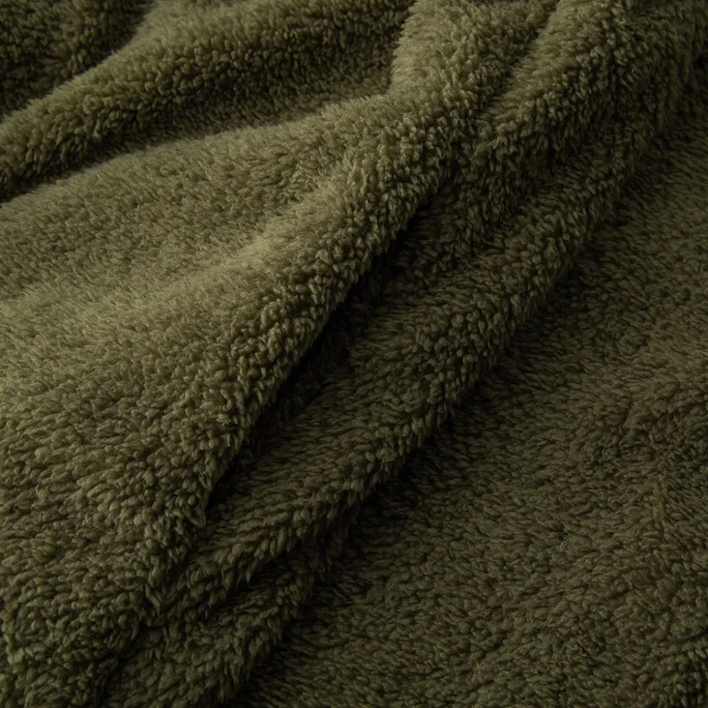 22 - CTW90909727_0939177329715244579