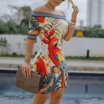 

Ladies Off Shoulder Bird Pattern Striped Tape Splicing Dress