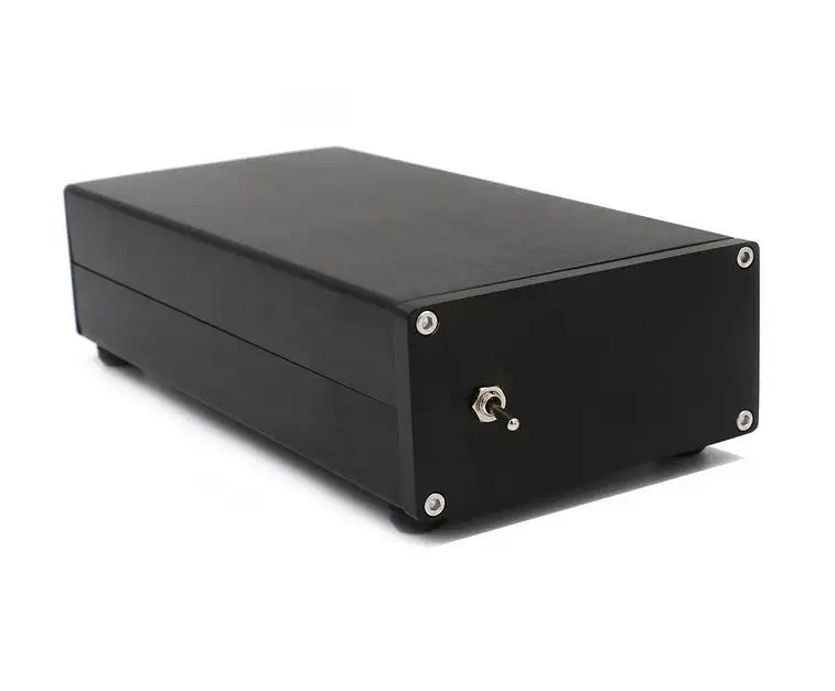 Для кембридского CP1MM выделенный блок питания с изолированной сбалансированной технологией питания