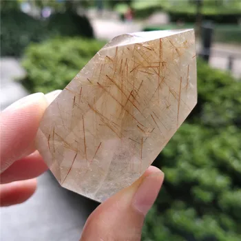 

Rutilated Crystal Point Quartz Stones Natural Crystals Wicca Cristal Islande Pierre Naturelle Cristaux Healing Home Decor. Gift