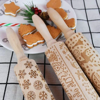 

35*4cm Christmas Embossing Rolling Pin Snowflake Elk Wooden Roller For DIY Xmas Party Baking Cookies Fondant Dough Kitchen Tools