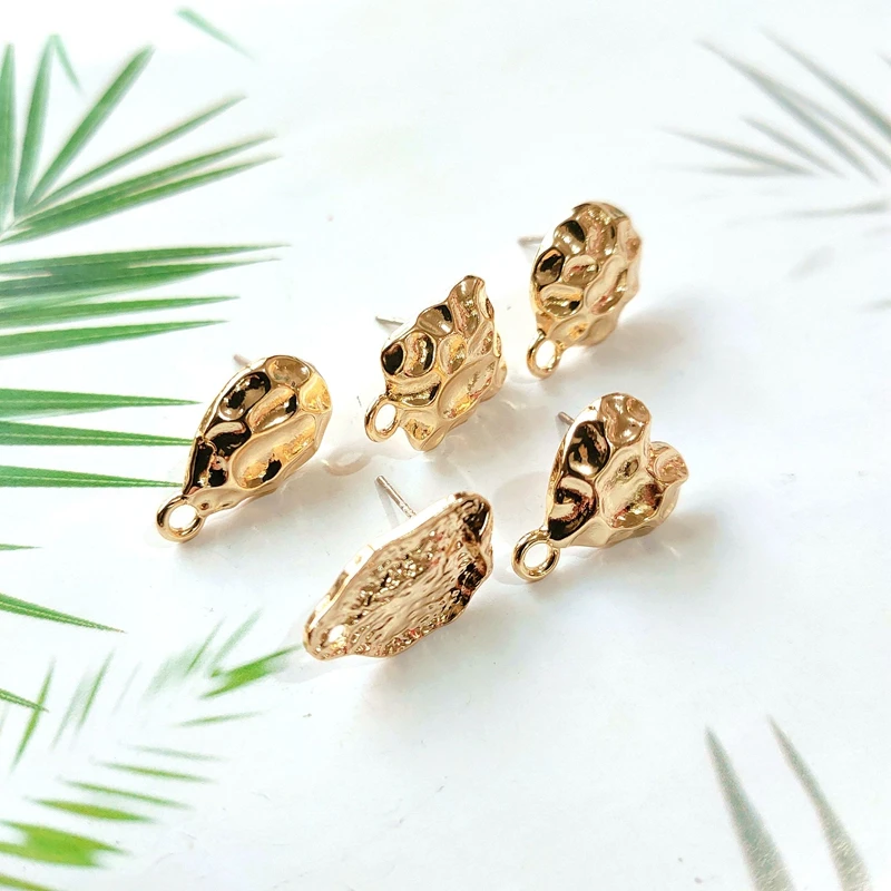 

Trendy Twisted Geometric European and American Retro Personality Design Alloy K Gold Earrings Diy Accessories 6 Pieces / Lot