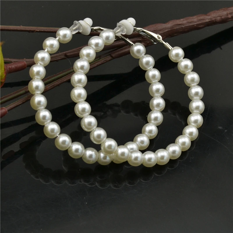 

Clip Earrings For Women Without Piercing Non Pierced Plastic Beads Big Circle Rings Fashion Jewelry Trend Ladies Hoop Earrings