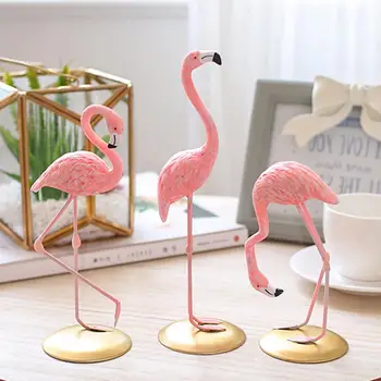

Pink Flamingo Desktop Lovely Figure Home Decoration Gift for Girls 1 Piece Flamingo Mini Sculpture Statue Living Room Decoration